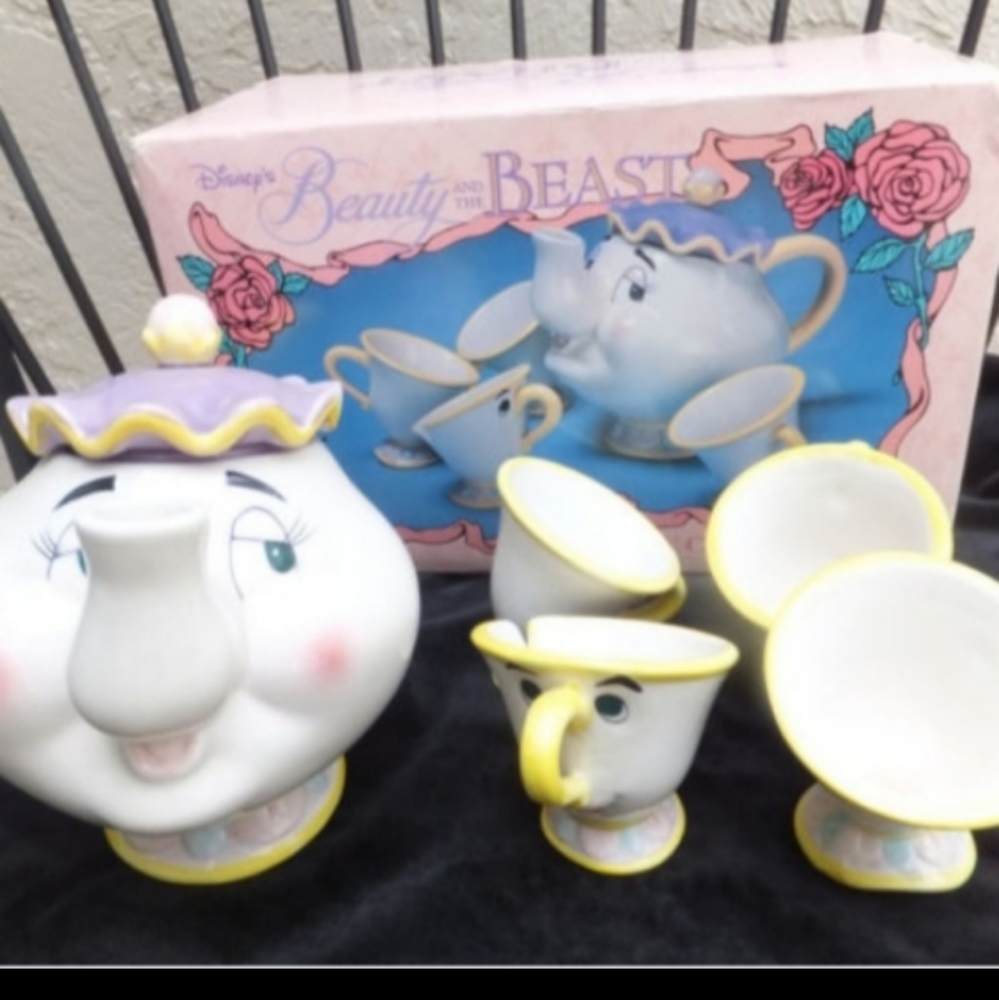 Vintage beauty and the beast ceramic tea set